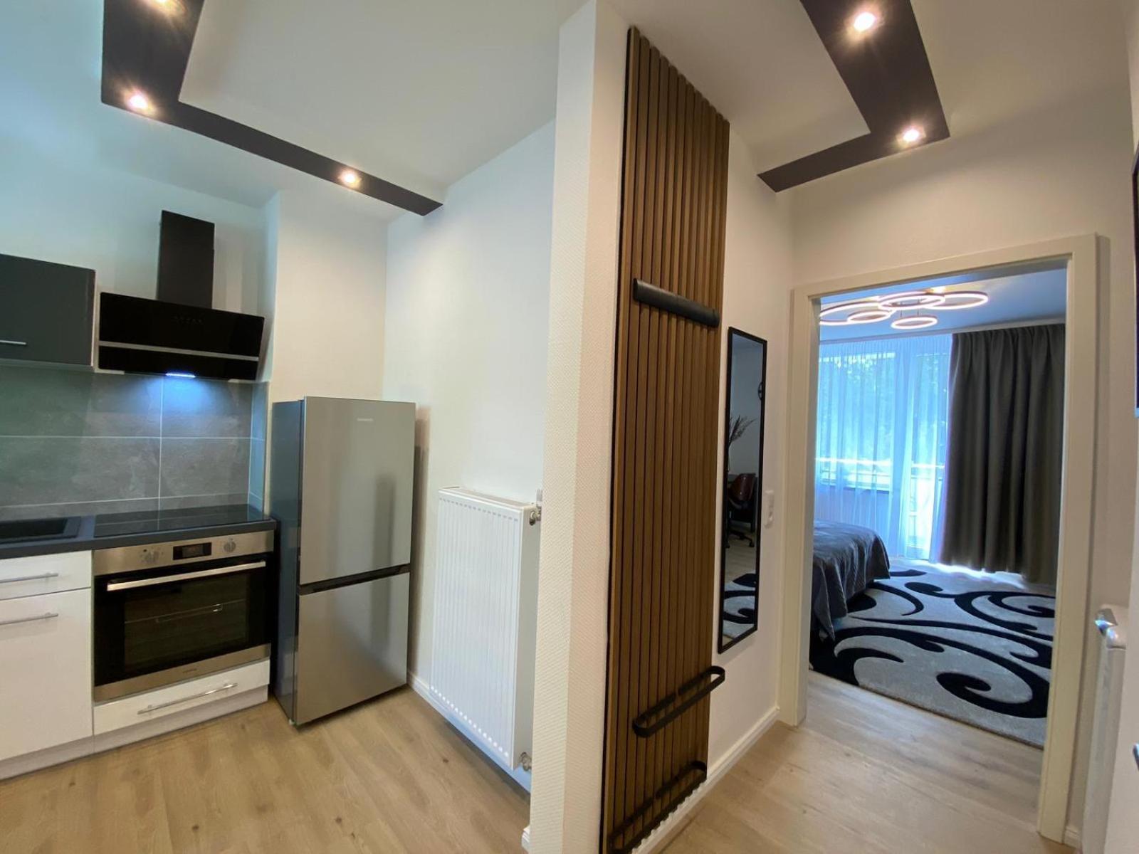 Luxus Apartment With Balcony ดอร์ทมุนด์ ภายนอก รูปภาพ